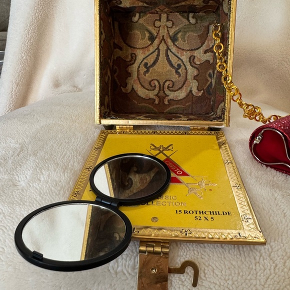 Monte Cristo Classic Collection Box Purse - Picture 7 of 14